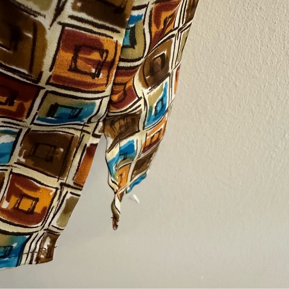 Notations Blouse Women’s Career Chic Square Design Sleeveless Round Neck Top - Picture 5 of 9